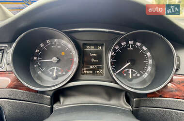 Лифтбек Skoda Superb 2009 в 