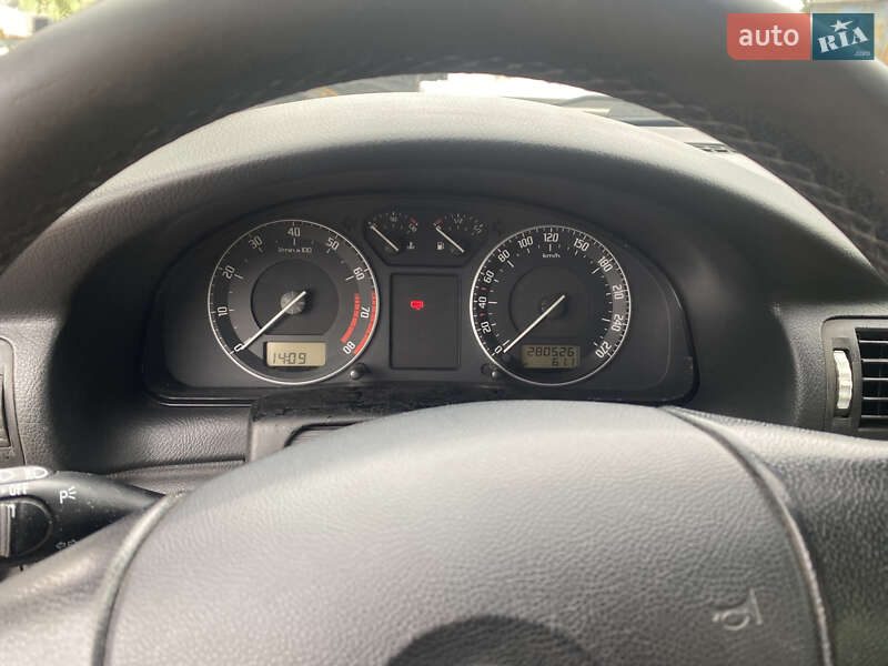 Лифтбек Skoda Superb 2007 в Киеве