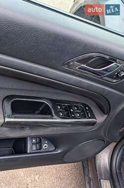 Лифтбек Skoda Superb 2005 в 