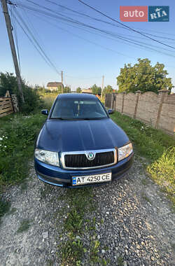 Лифтбек Skoda Superb 2001 в Ивано-Франковске