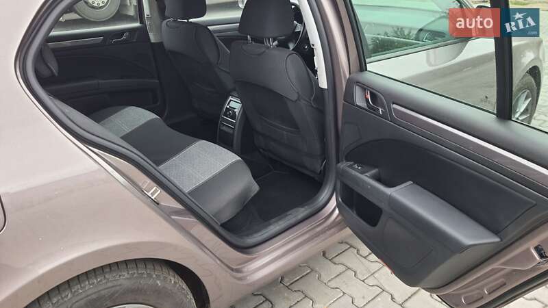 Ліфтбек Skoda Superb 2014 в Києві фото 14 Ліфтбек Skoda Superb 2014 в Києві