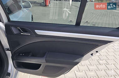 Лифтбек Skoda Superb 2011 в 