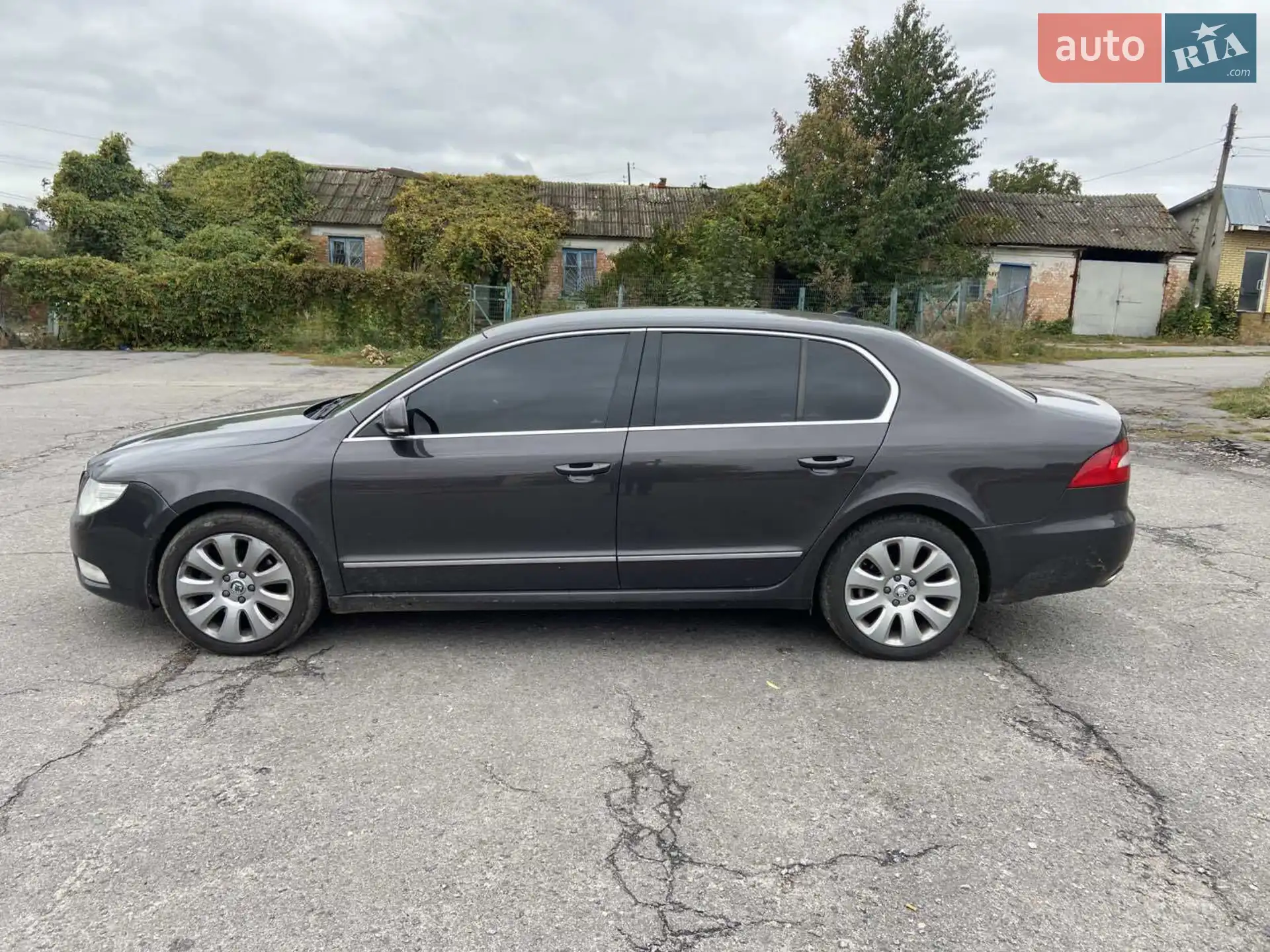 2011 Skoda Superb - мініатюра 7