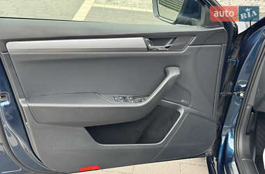 Лифтбек Skoda Superb 2017 в 
