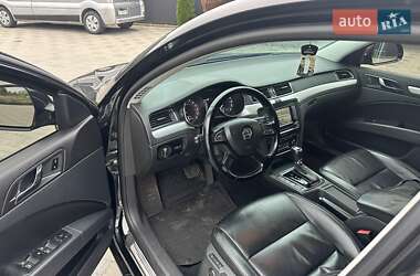 Лифтбек Skoda Superb 2015 в 