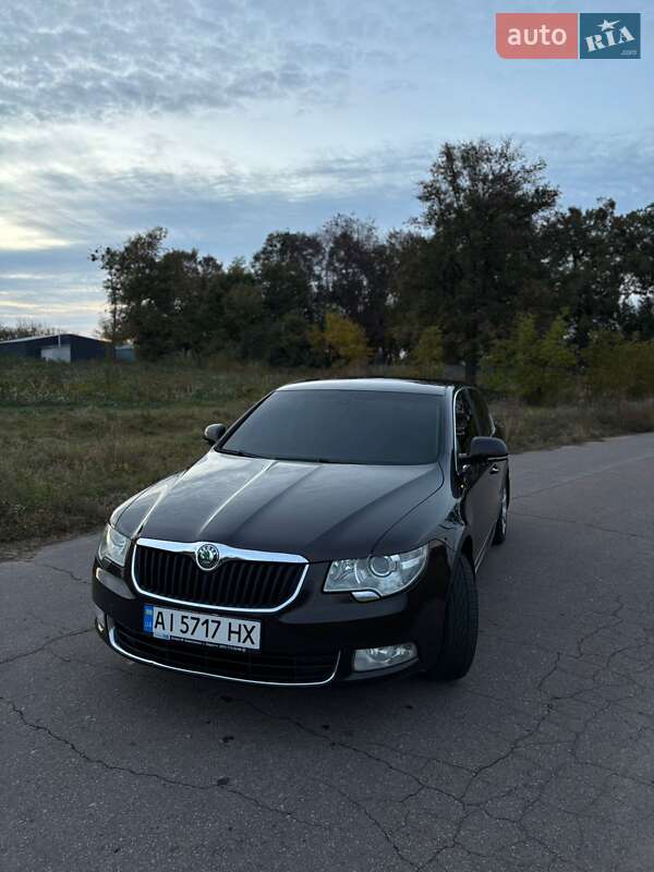 Skoda Superb 2012