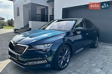 Лифтбек Skoda Superb 2019 в 