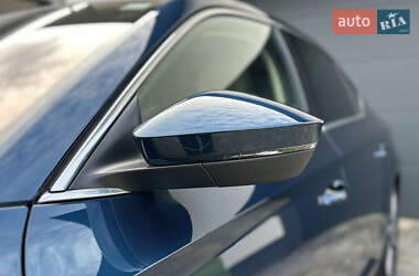 Лифтбек Skoda Superb 2019 в 