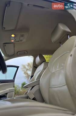 Лифтбек Skoda Superb 2010 в 