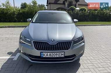 Лифтбек Skoda Superb 2015 в Виннице