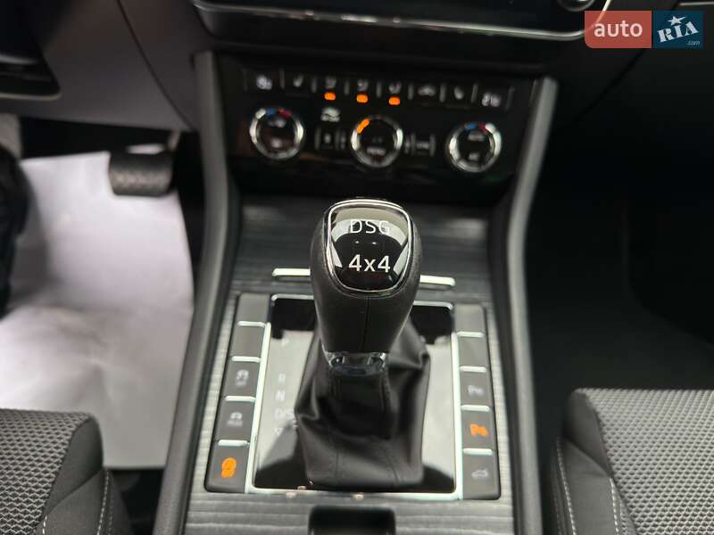Универсал Skoda Superb 2019 в Луцке