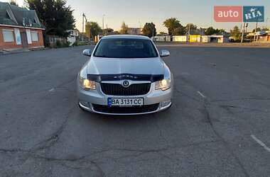 Лифтбек Skoda Superb 2011 в Шполе