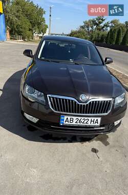 Лифтбек Skoda Superb 2012 в 