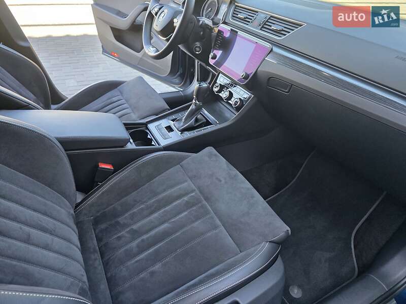 Лифтбек Skoda Superb 2021 в Кропивницком