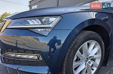 Лифтбек Skoda Superb 2021 в Кропивницком