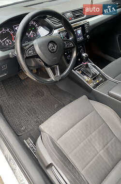 Универсал Skoda Superb 2015 в 
