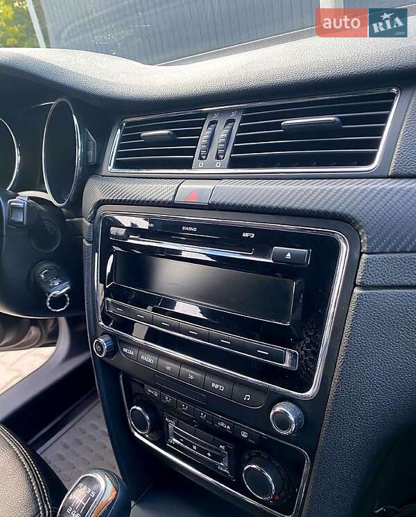 Универсал Skoda Superb 2010 в Николаеве