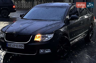 Лифтбек Skoda Superb 2009 в 