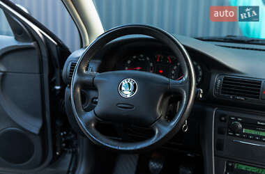 Ліфтбек Skoda Superb 2005 в 