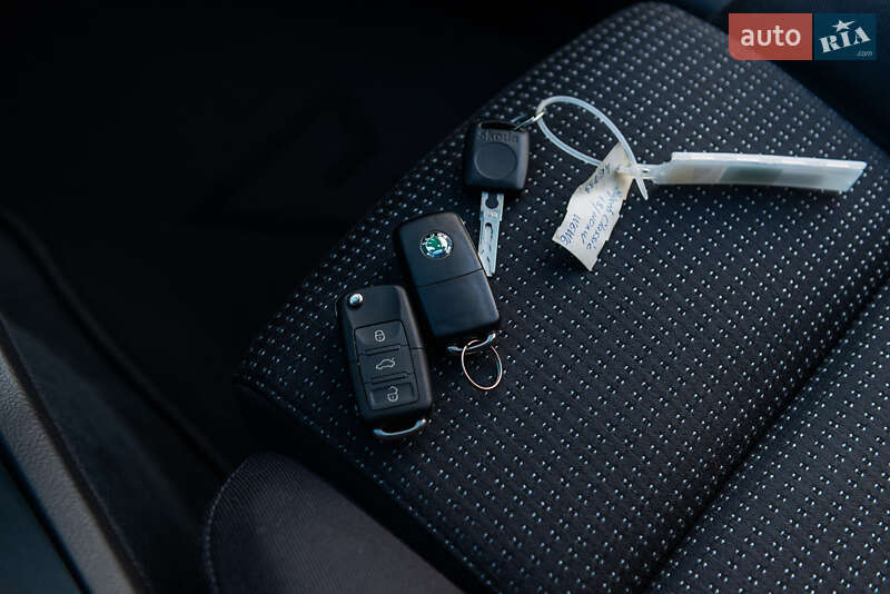 Лифтбек Skoda Superb 2005 в Мукачево фото 46 Лифтбек Skoda Superb 2005 в Мукачево