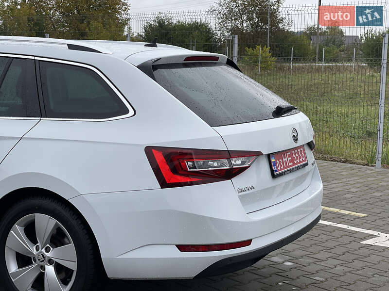 Универсал Skoda Superb 2016 в Нововолынске фото 12 Универсал Skoda Superb 2016 в Нововолынске