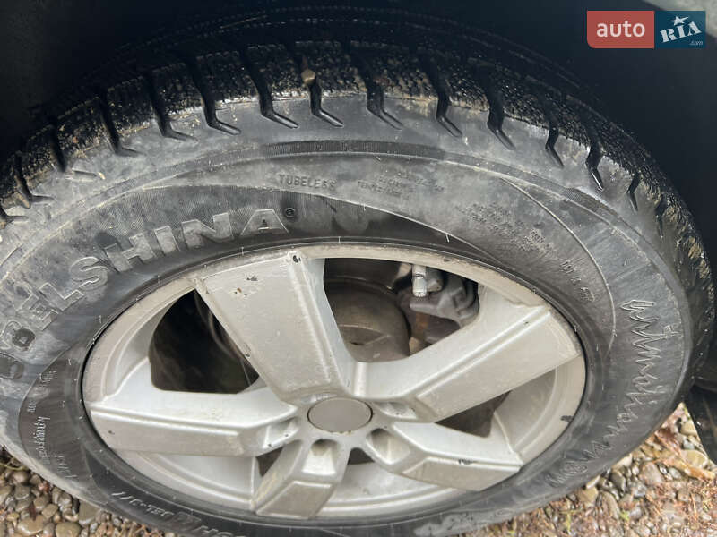 Лифтбек Skoda Superb 2003 в Беловарцах