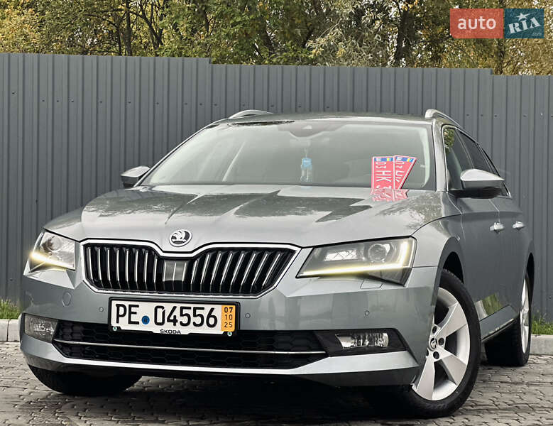 Универсал Skoda Superb 2018 в Львове
