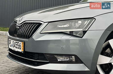 Универсал Skoda Superb 2018 в 