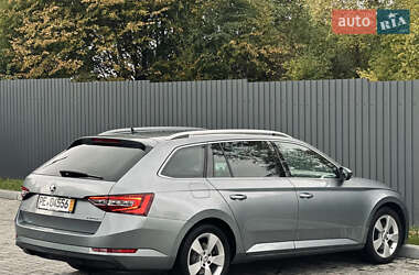 Универсал Skoda Superb 2018 в 