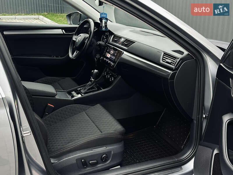 Универсал Skoda Superb 2018 в Львове