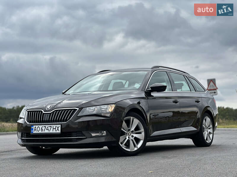 Универсал Skoda Superb 2019 в Виннице