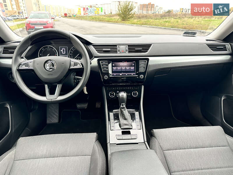 Универсал Skoda Superb 2019 в Виннице