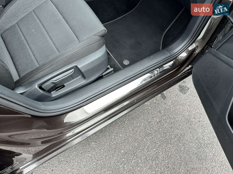 Универсал Skoda Superb 2019 в Виннице