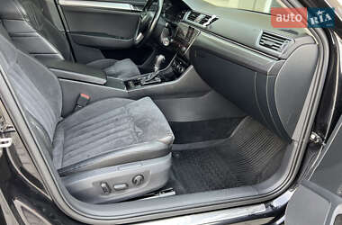 Лифтбек Skoda Superb 2017 в 