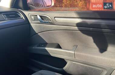 Ліфтбек Skoda Superb 2011 в 