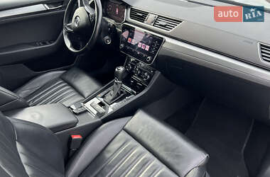 Универсал Skoda Superb 2019 в 