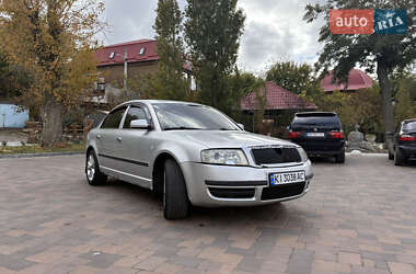 Ліфтбек Skoda Superb 2004 в Миколаєві