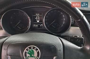 Лифтбек Skoda Superb 2010 в 
