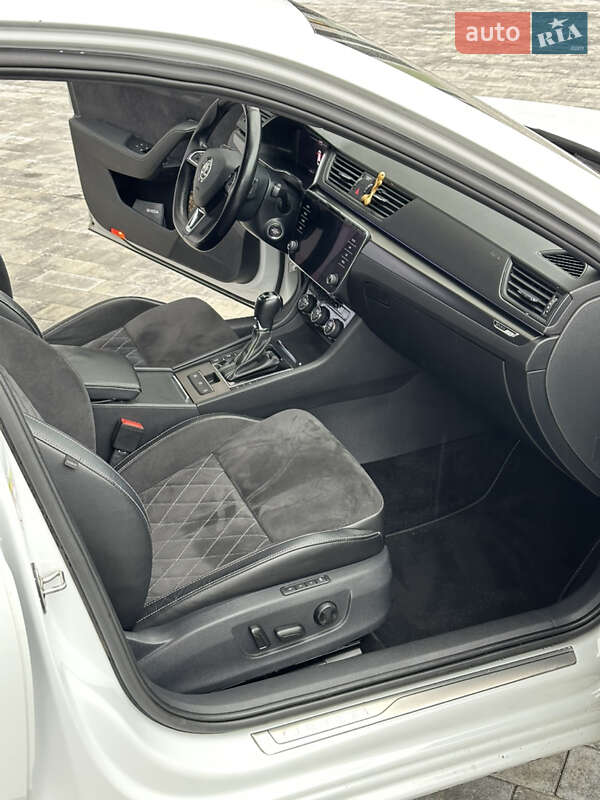 Универсал Skoda Superb 2020 в Львове