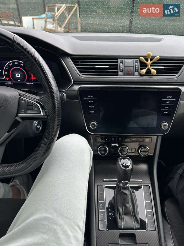 Универсал Skoda Superb 2020 в Львове