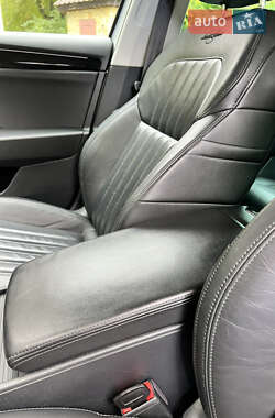 Универсал Skoda Superb 2017 в 