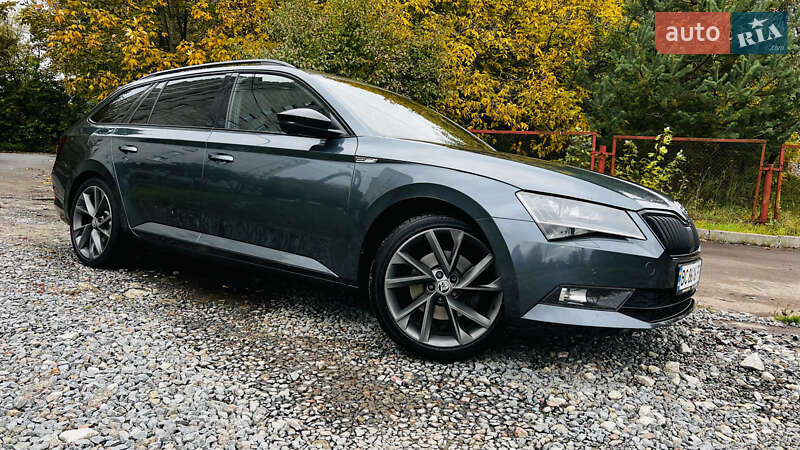 Универсал Skoda Superb 2018 в Львове