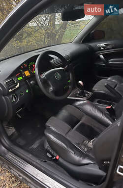 Лифтбек Skoda Superb 2005 в Виннице