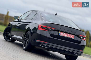 Лифтбек Skoda Superb 2021 в 