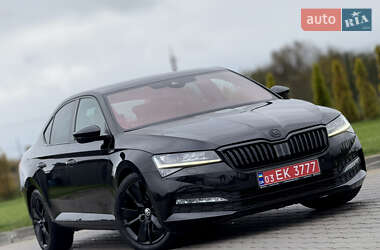 Лифтбек Skoda Superb 2021 в 