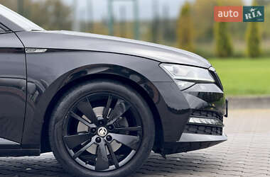 Лифтбек Skoda Superb 2021 в 