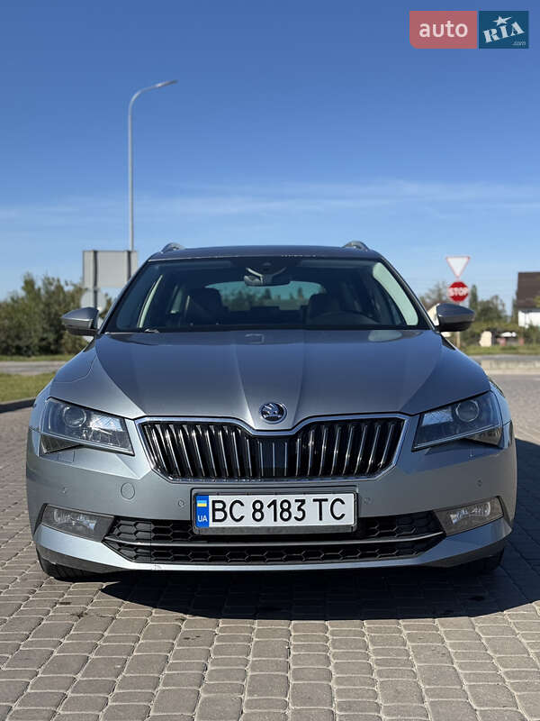 Универсал Skoda Superb 2017 в Львове