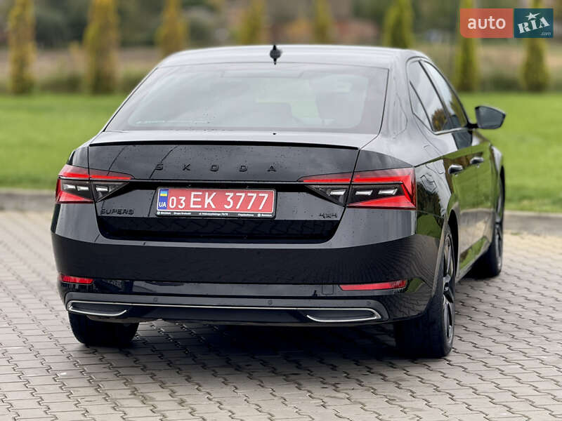 Лифтбек Skoda Superb 2021 в Луцке