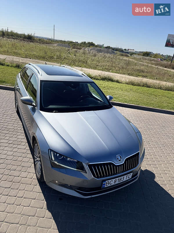 Универсал Skoda Superb 2017 в Львове