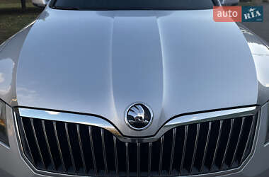 Универсал Skoda Superb 2014 в 
